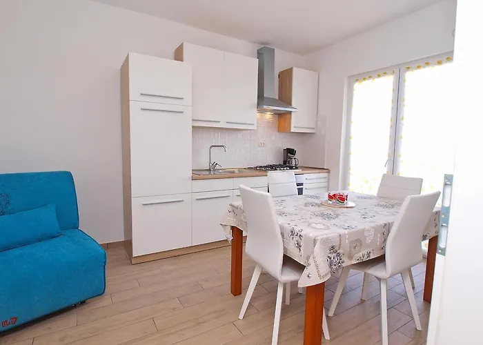 Nadija 1366 Apartament Pula