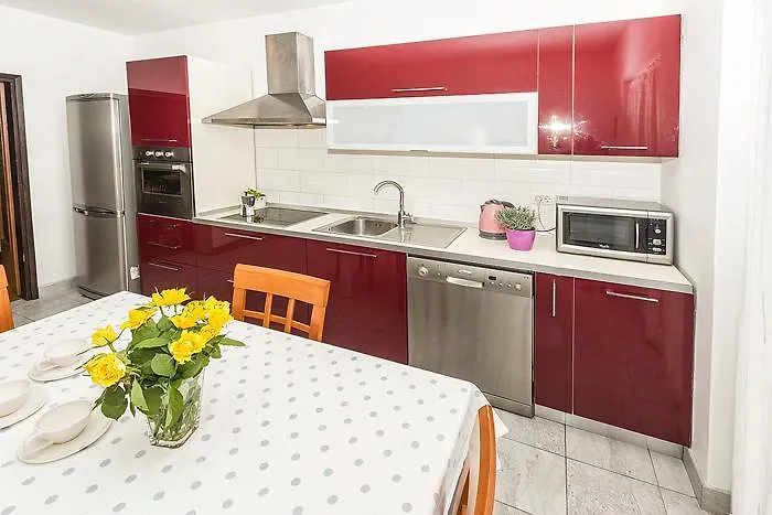 Appartamento Nadija 1366 Pola