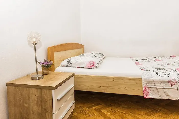 Appartamento Nadija 1366 *